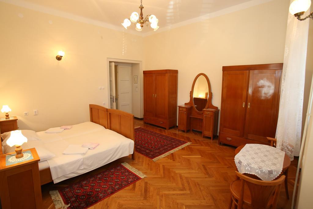 Apartment & Rooms Three Angels Baška Værelse billede
