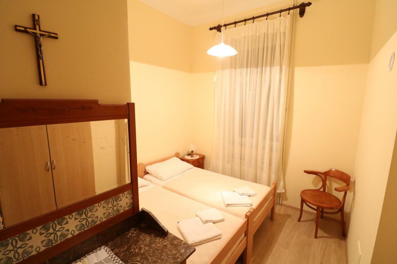 Apartment & Rooms Three Angels Baška Eksteriør billede